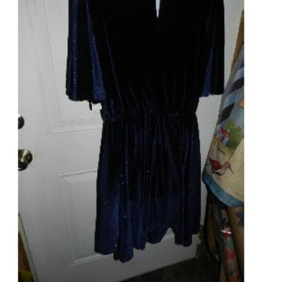 Alexia Admor Oakless Navy Velvet Flutter Flare Sleeve Dress XL $245 🆕⌚📦🏃💨🚚 - Picture 6 of 16